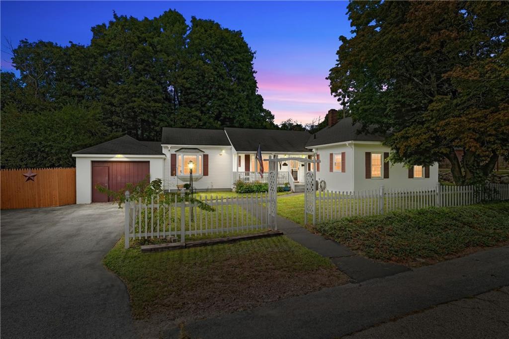 229 Linden Avenue, Woonsocket, Rhode Island 02895