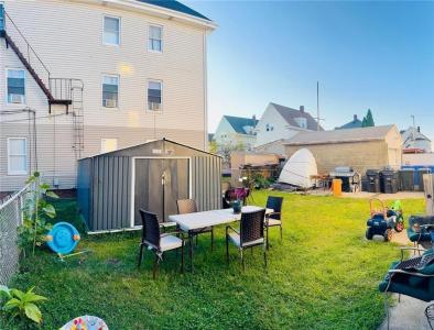 20 Hope Street, Pawtucket, Rhode Island 02860, USA