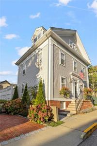 28 John Street, Newport, RI 02840, USA