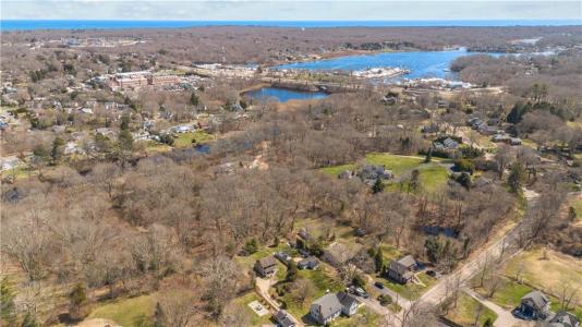 200 Pond Street, South Kingstown, Rhode Island 02879