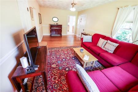178 Lippitt Avenue, Cranston, Rhode Island 02921, États-Unis