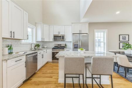 3 Old County Village Way, Smithfield, Rhode Island 02917, USA