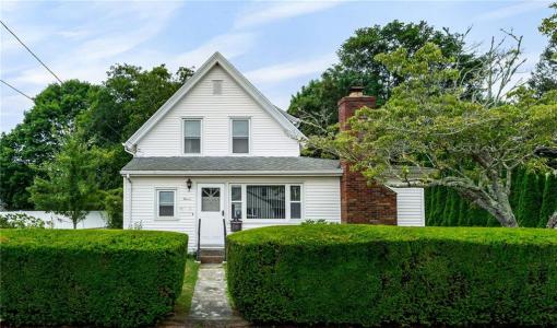 11 Longvue Avenue, Westerly, RI 02891, USA