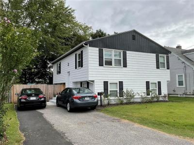 16 Arrow Avenue, Warwick, Rhode Island 02886