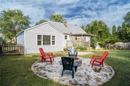 132 King Phillip Drive, North Kingstown, Rhode Island 02852, HOA KỲ