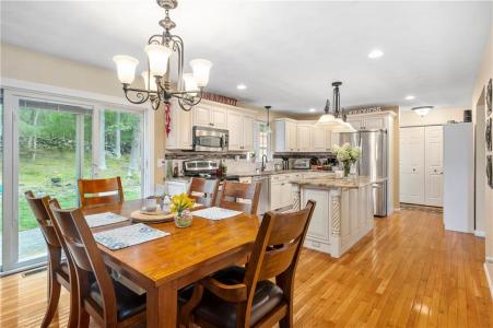 51 Gilcrest Drive, West Warwick, Rhode Island 02893