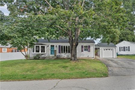 32 Wade Road, Woonsocket, Rhode Island 02895