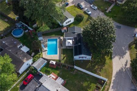 32 Wade Road, Woonsocket, Rhode Island 02895