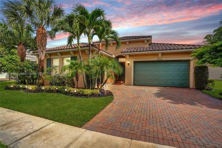 2954 Bellarosa Cir, Royal Palm Beach, Florida 33411