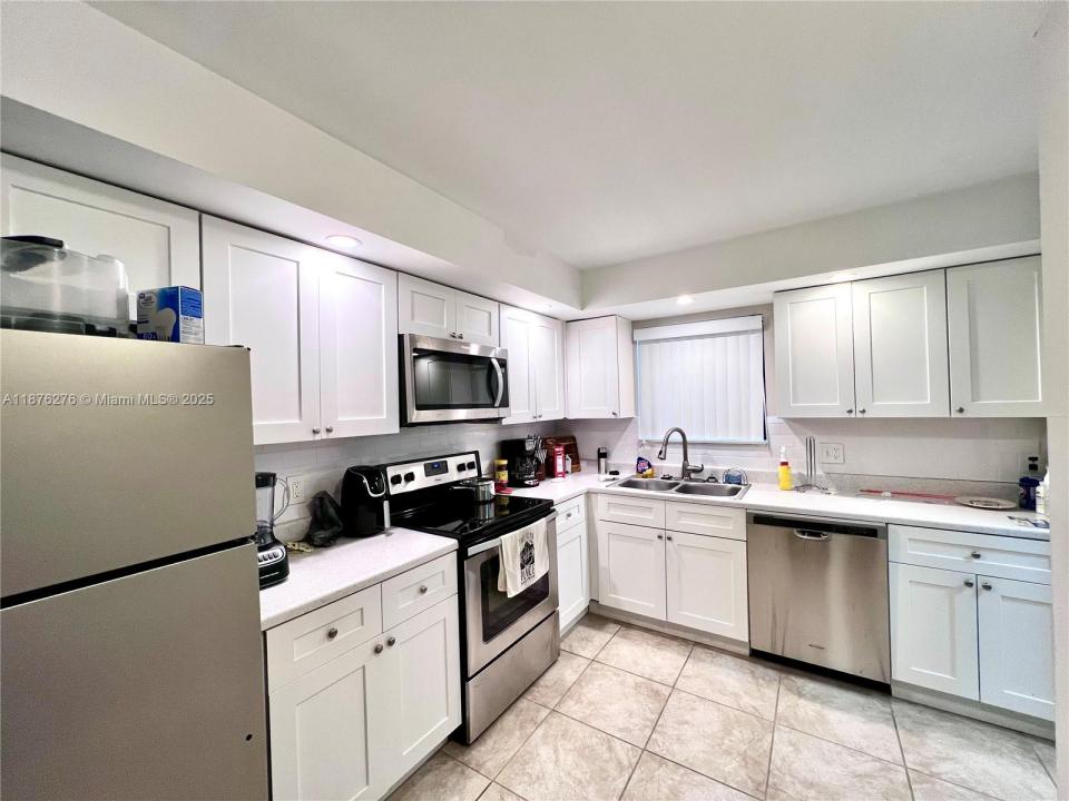 4820 W Lucerne Lakes Blvd W 207, Lake Worth, Floride 33467, États-Unis
