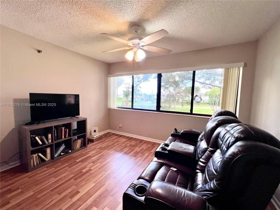4820 W Lucerne Lakes Blvd W 207, Lake Worth, Floride 33467, États-Unis