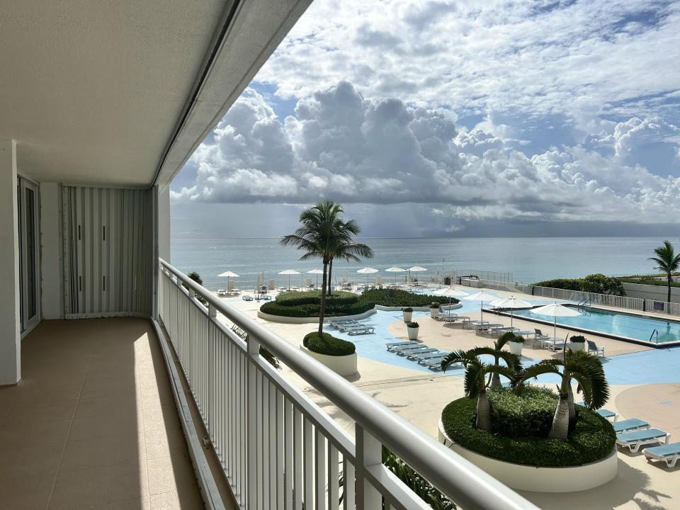 3546 S South Ocean Boulevard 405, South Palm Beach, Florida 33480
