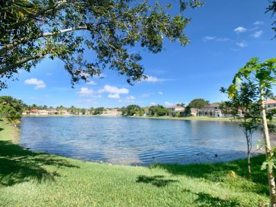 5152 Woodfield Way, Coconut Creek, Florida 33073