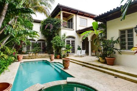 446 Brazilian Avenue, Palm Beach, Floryda 33480, USA