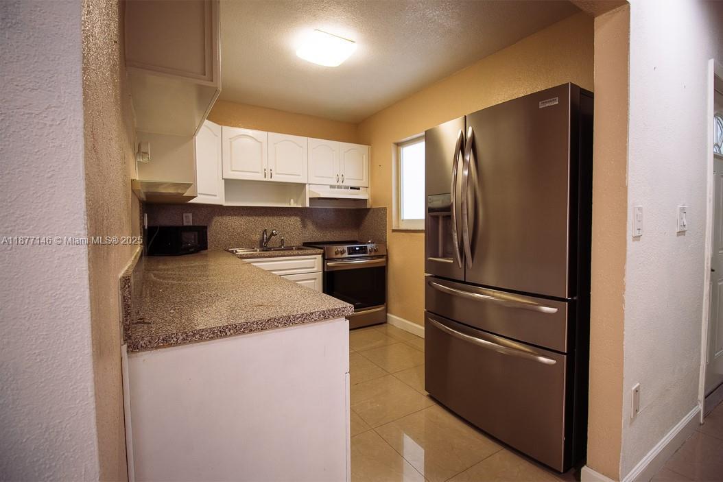 11425 NW 4th Ter 11425, Sweetwater, Florida 33172
