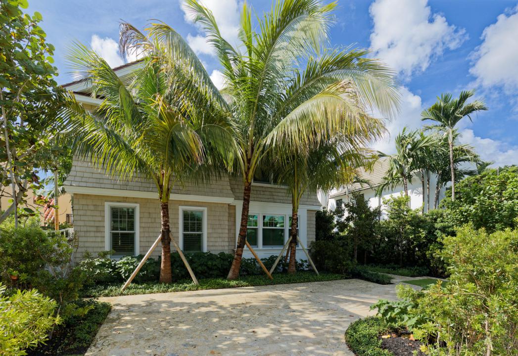 164 Seaspray Avenue, Palm Beach, Florida 33480