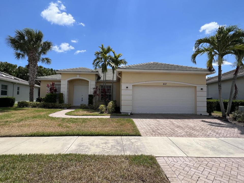 417 SW Blue Spring Court, Port Saint Lucie, Florida 34986