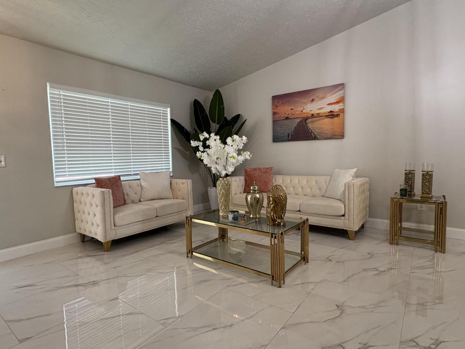 2281 SE Belvedere Street, Port Saint Lucie, פלורידה 34984, ארצות הברית של אמריקה 