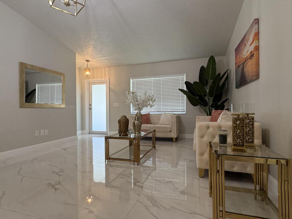 2281 SE Belvedere Street, Port Saint Lucie, פלורידה 34984, ארצות הברית של אמריקה 