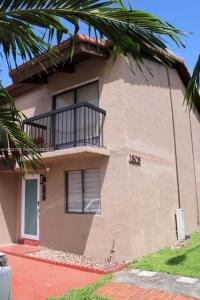 1805 SW 107th Ave 2610, Miami, Florida 33165, USA