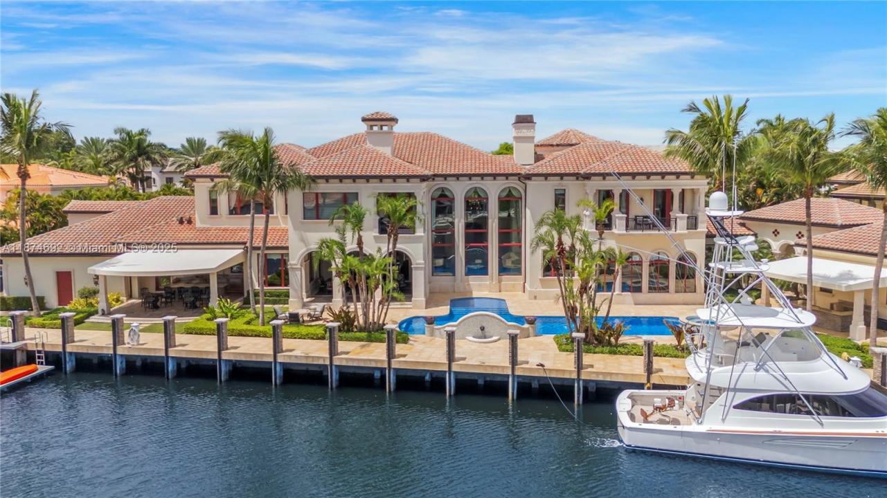 700 Osprey Point Cir, Boca Raton, Florida 33431