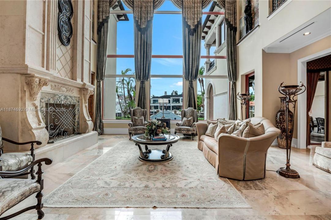 700 Osprey Point Cir, Boca Raton, Florida 33431