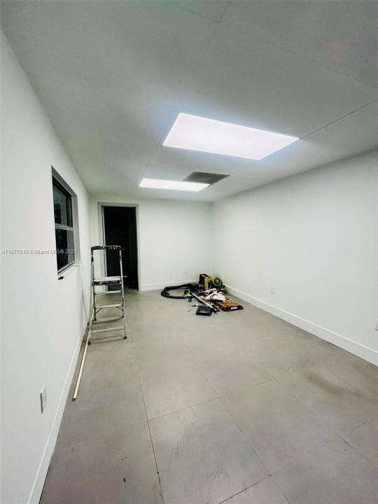 8416 NW 61st St 4, Miami, Florida 33166, Estados Unidos