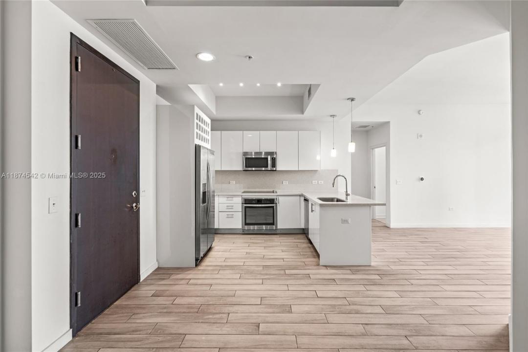 999 SW 1st Ave PH08, Miami, Florida 33130, Estados Unidos