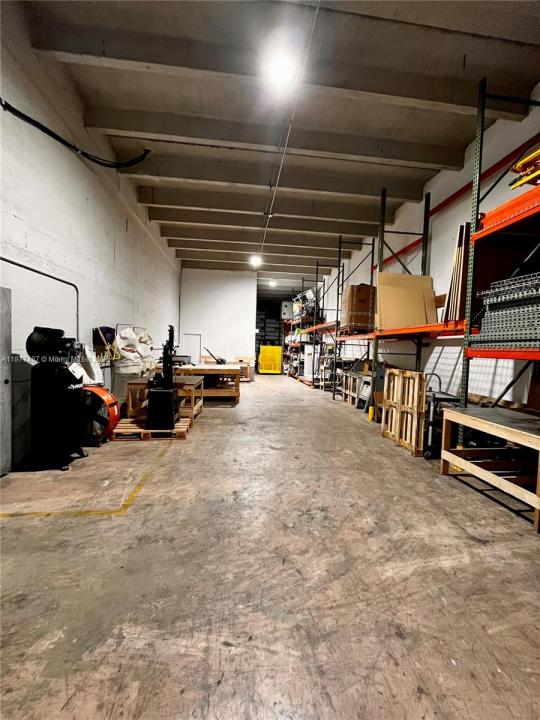 8420 NW 61st St, Miami, Flórida 33166, Estados Unidos