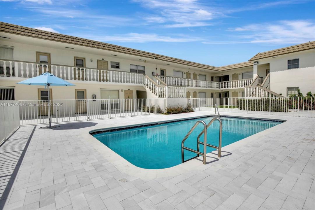 5420 Hollywood Blvd 202, Hollywood, Floride 33021, États-Unis