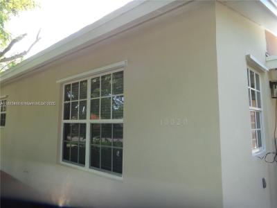 10020 Dominican Dr, Cutler Bay, Florida 33189, USA