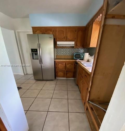 8465 SW 143rd St, Palmetto Bay, Florida 33158