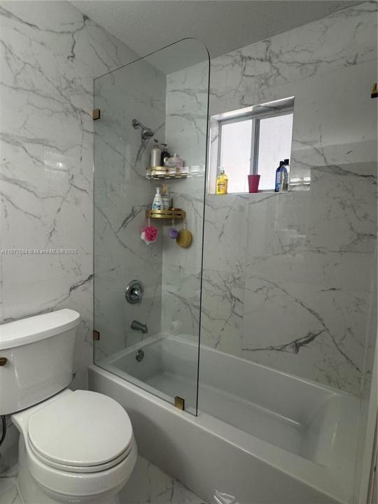 7684 NW 179th St, Hialeah, Flórida 33015, Estados Unidos