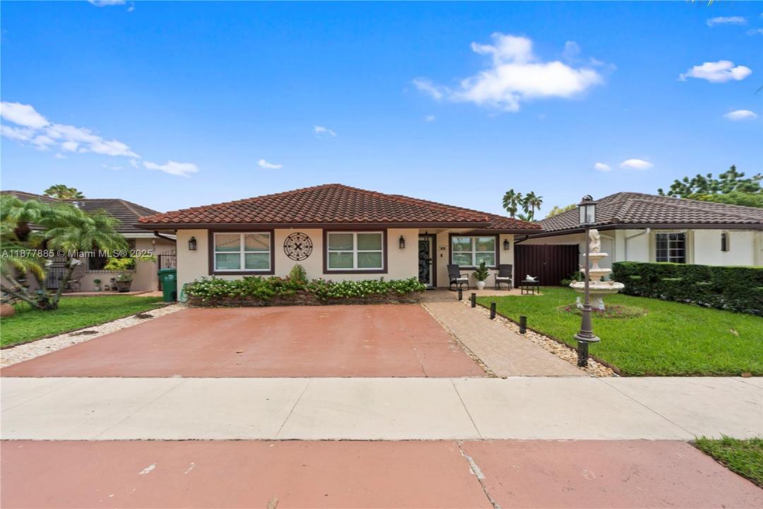 851 NW 132nd Pl, Miami, 佛罗里达州 33182, 美国