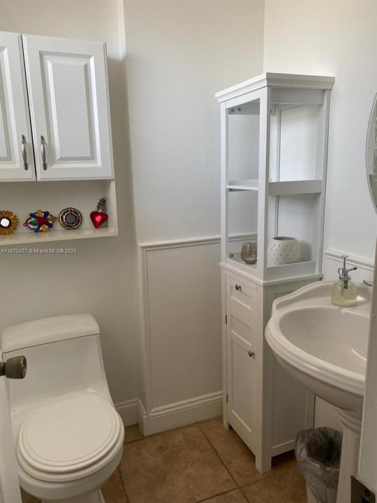 300 NE 14th Ave 505, Hallandale Beach, Flórida 33009, Estados Unidos