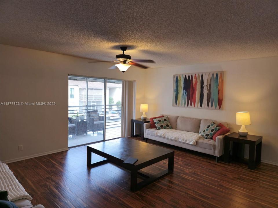447 N Laurel Dr 1906, Margate, Florida 33063, Stati Uniti