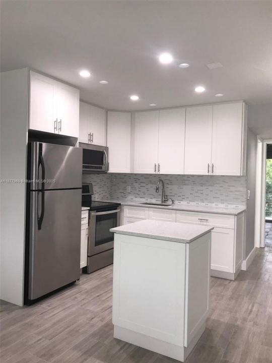 17 Keswick A 17, Deerfield Beach, Florida 33442