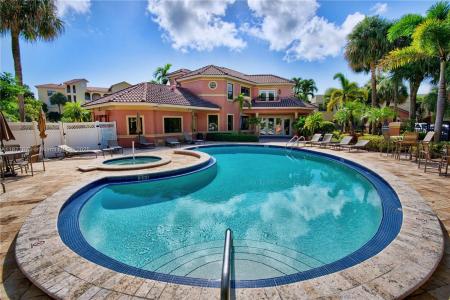 600 Uno Lago Dr 302, Juno Beach, Florida 33408, USA