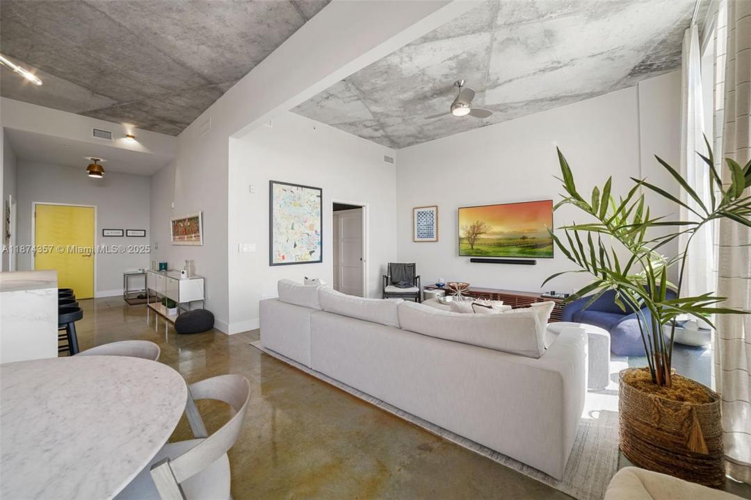 2001 Meridian Av 509, Miami Beach, Florida 33139, Estados Unidos