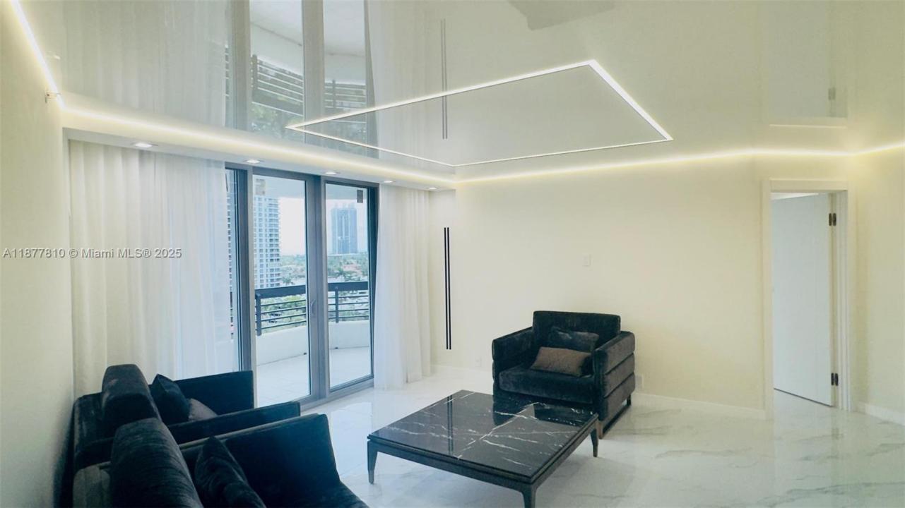 3500 Mystic Pointe Dr 1107, Aventura, 佛罗里达州 33180, 美国