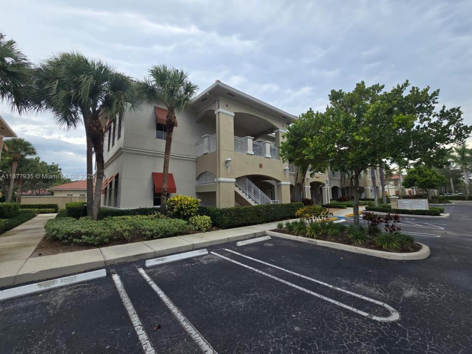5401 N University Dr 203, Coral Springs, Florida 33067