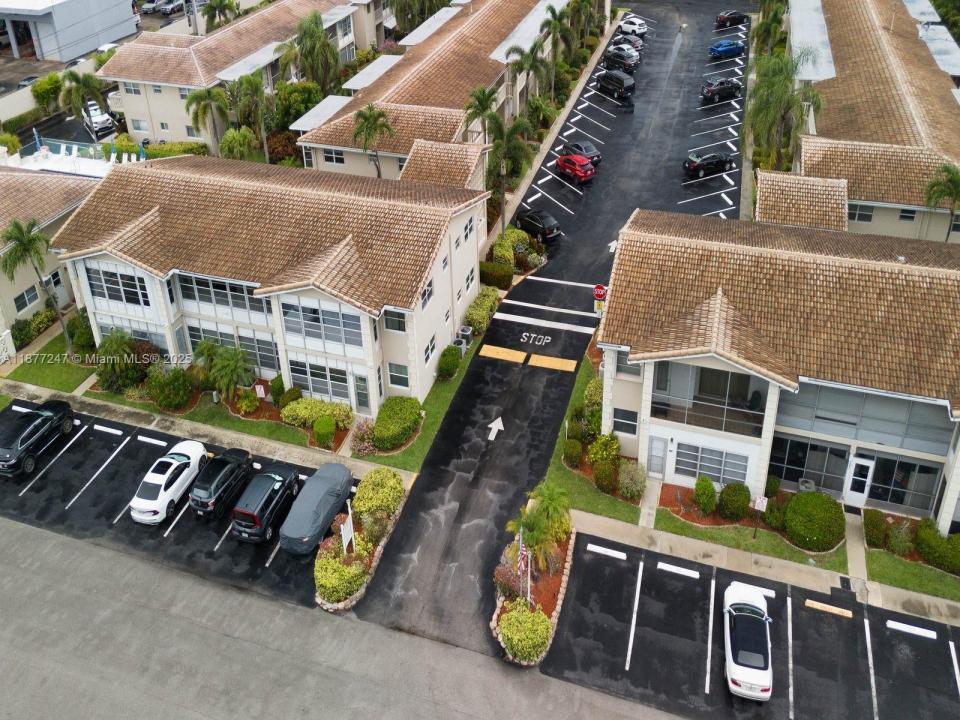 2121 NE 42nd Ct 202C, Lighthouse Point, Florida 33064, HOA KỲ