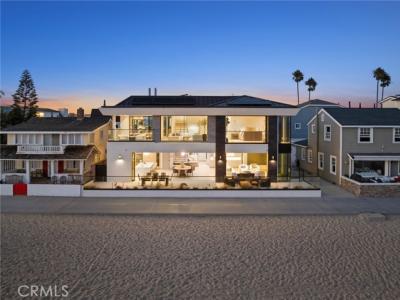 W Oceanfront, Newport Beach, California 92661