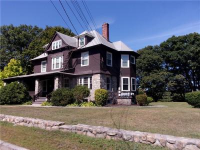 27 West Park Place 2F, Woonsocket, Rhode Island 02895