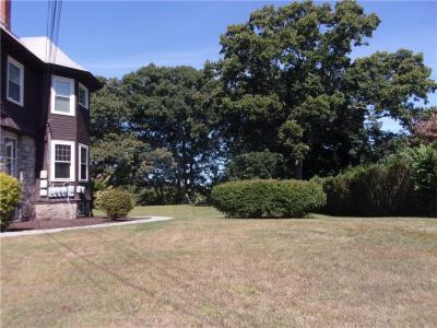 27 West Park Place 2F, Woonsocket, Rhode Island 02895