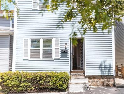 28 Dixon Street, Newport, RI 02840, USA