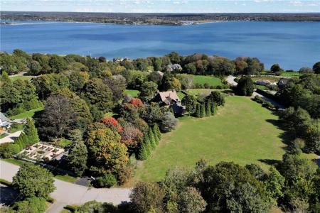 50 Eastover & Lot Road, Portsmouth, RI 02871, USA