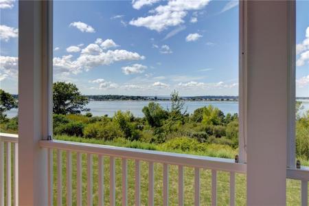 169 Leeshore Lane, Tiverton, Rhode Island 02878