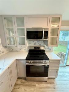 10 Sagamore Street 1, Newport, ロードアイランド 02840, アメリカ合衆国