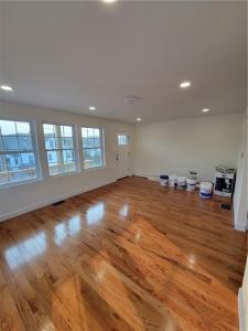 10 Woodland Avenue, Cranston, Rhode Island 02920, Stati Uniti